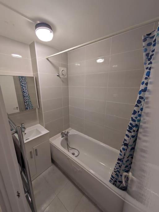 Flat, Apartment In Haggerston N1, Central Londyn Zewnętrze zdjęcie